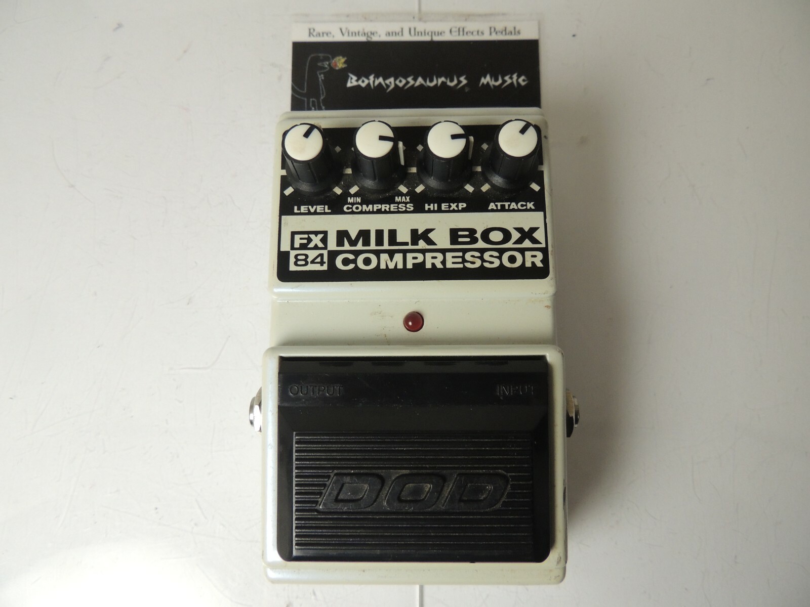 DOD FX84 Milk Box Compressor Sustainer Effects Pedal Free