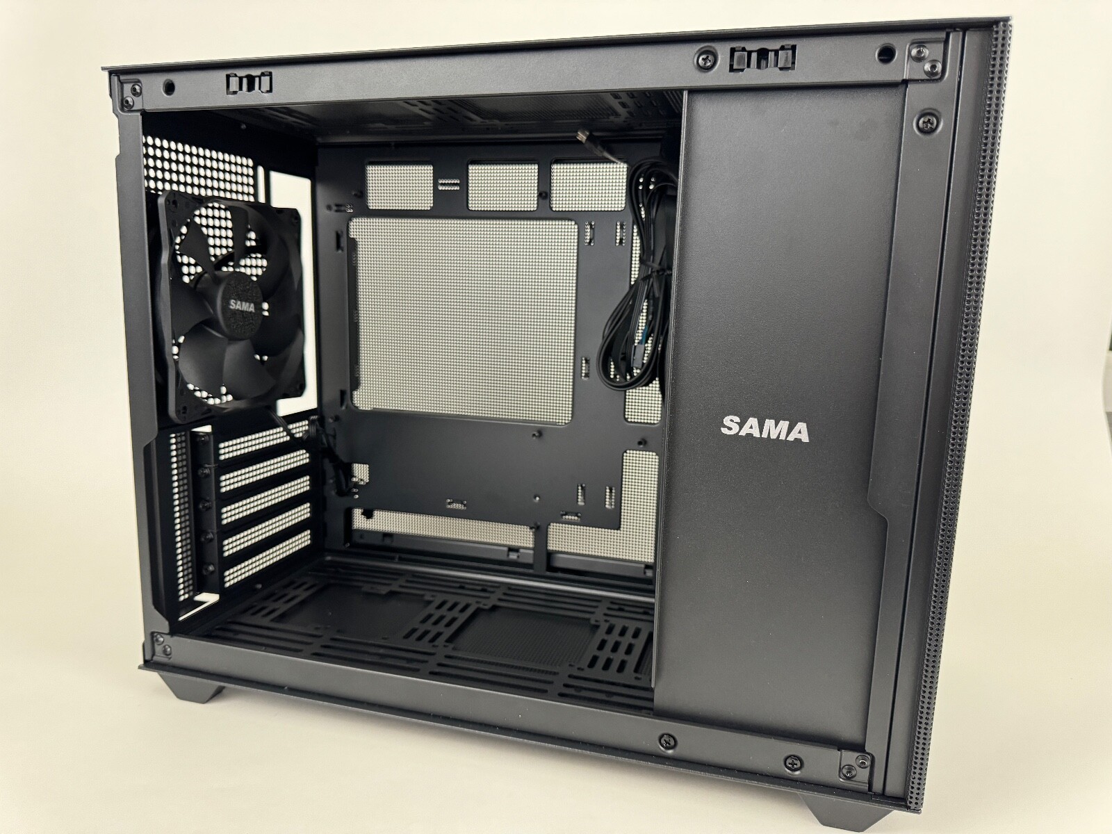 SAMA IM01-BK Micro ATX ケース SAMA / IM01 - 株式会社サイズ