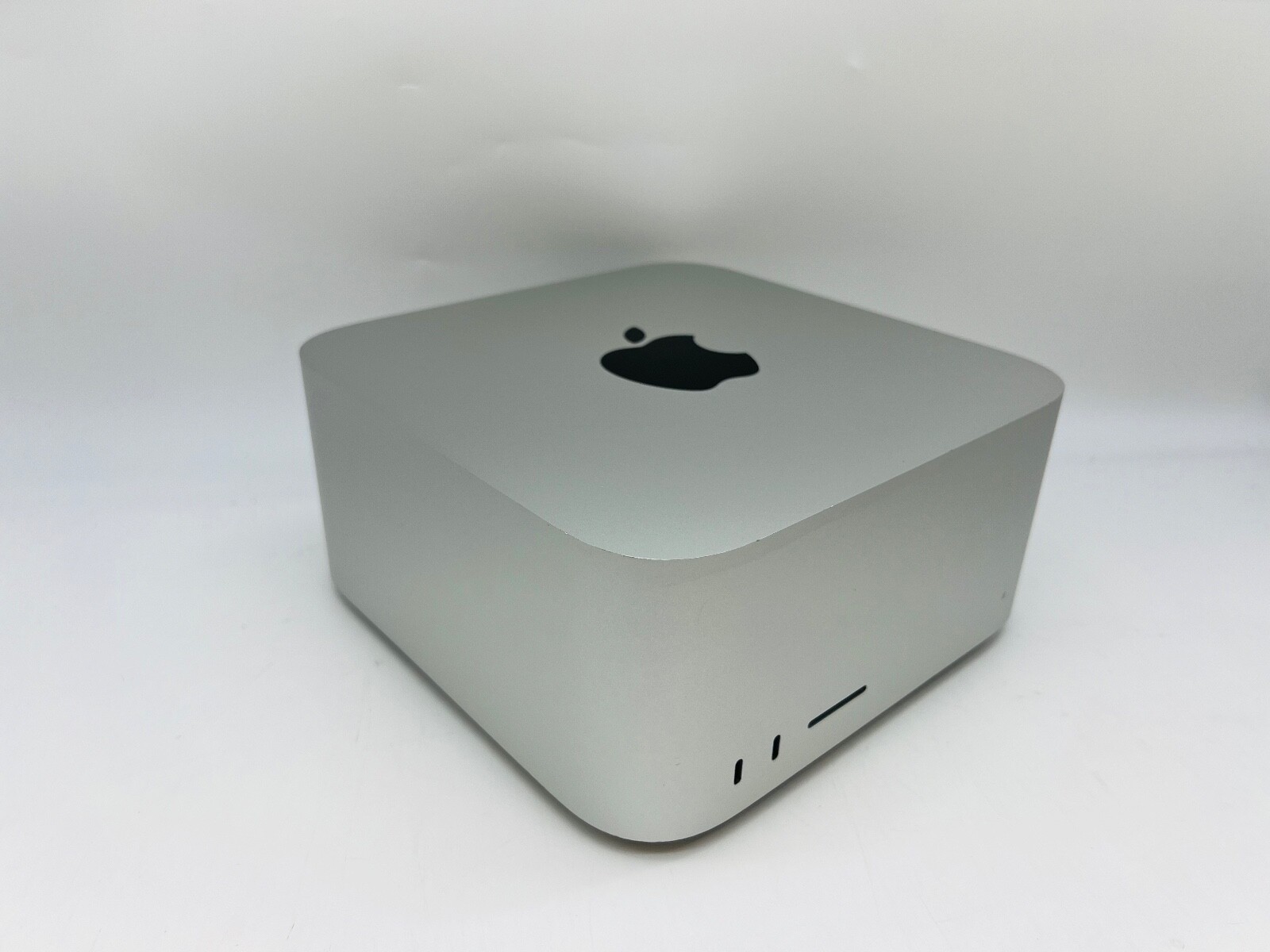 【美品】Mac Studio　M1 Max　32GB Apple 2022 Mac Studio M1 Max 3.2GHz (24-Core GPU) 32GB RAM 512 SSD