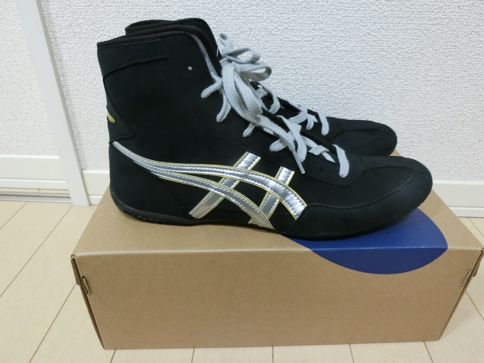 ASICS Wrestling Shoes EX-EO 1083A001 Black/Silver/Gold ASICS Wrestling Shoes EX-EO 1083A001 Black/Silver/Gold