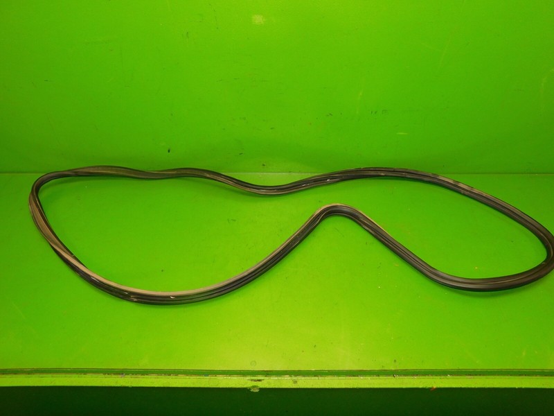04-08 Acura TL OEM rear back trunk rubber weather strip seal
