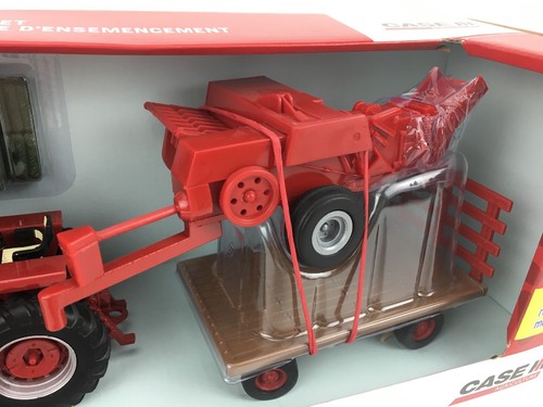 1/32 Scale Tomy Case IH Tractor & Wagon  Trailer Bailer  Haying Set Farmall 806