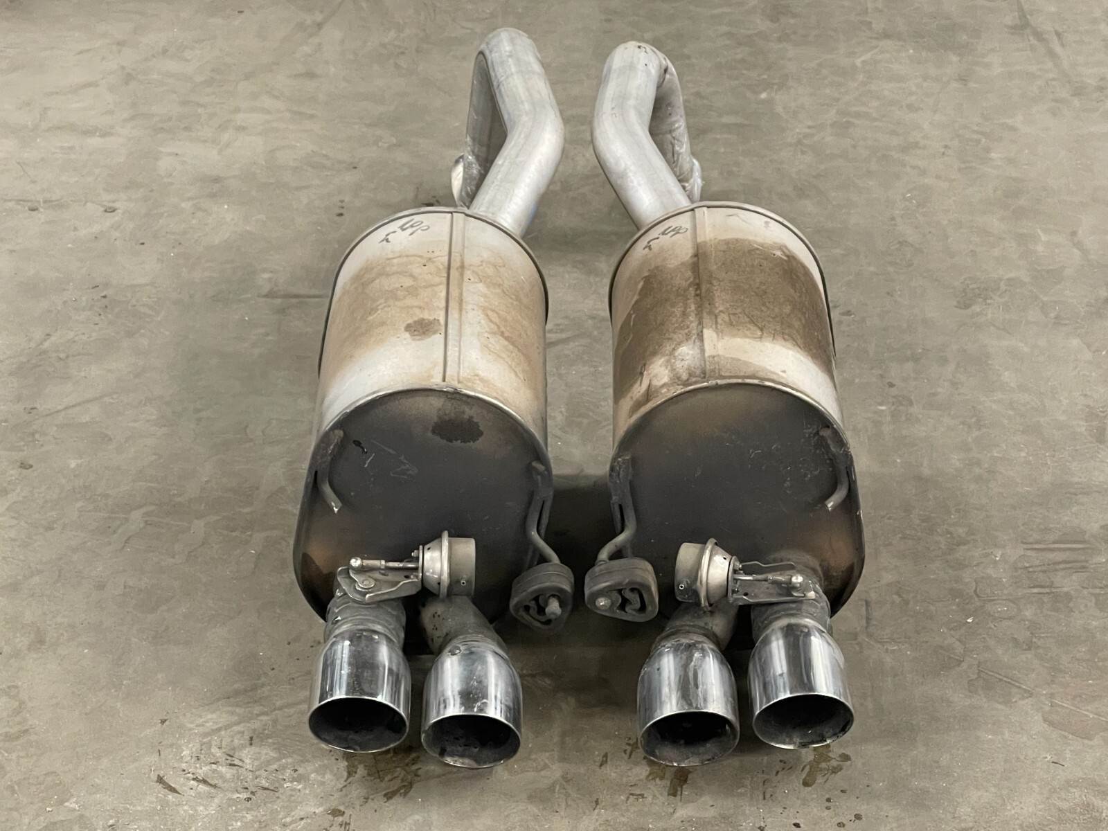 05-12 Chevrolet Corvette C6 ZHZ Exhaust Muffler Set Left