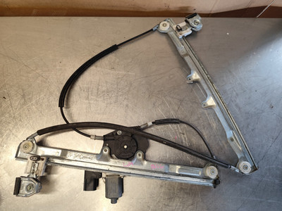 MECANISME MOTEUR LEVE VITRE AVANT GAUCHE MITSUBISHI COLT 6 RHD 0130822206