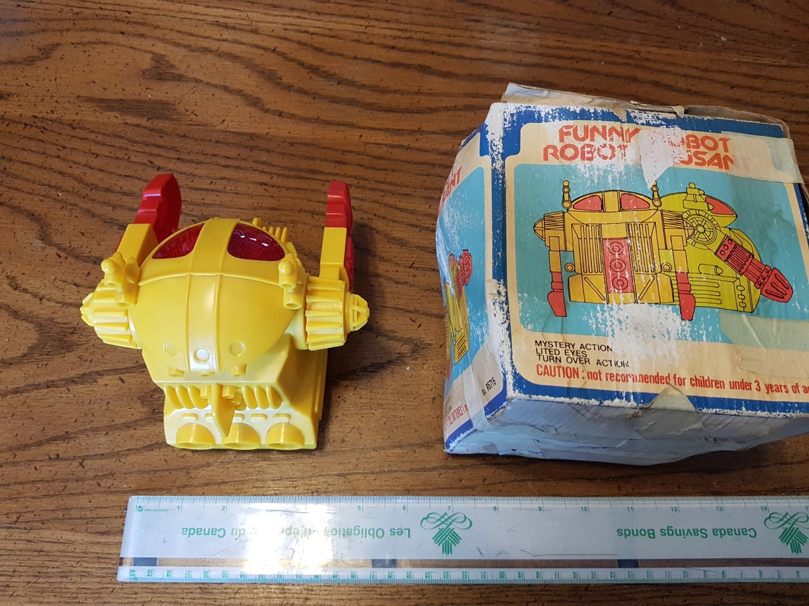 Vintage Working Hong Kong Acrobatic Funny Robot Mystery Action Lited Eyes 50-60s