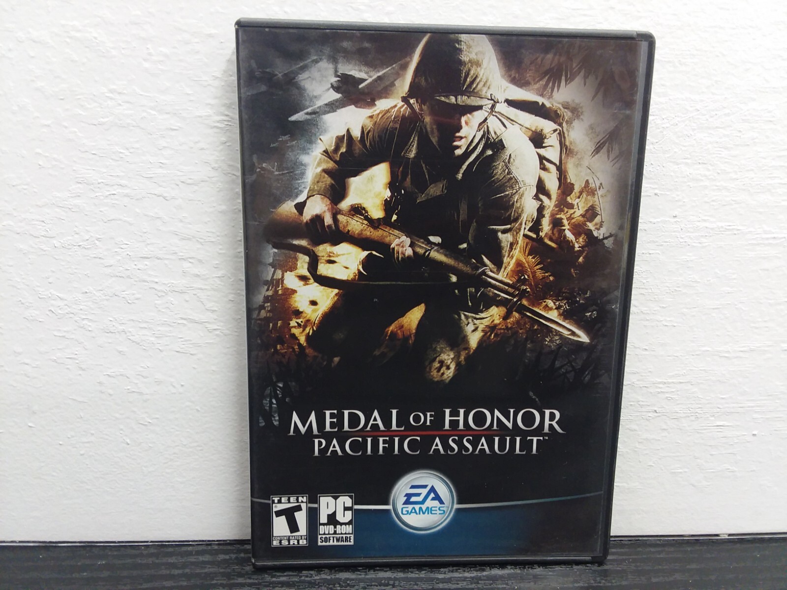 MEDAL OF HONOR: PACIFIC ASSAULT ( PC Game DVD-ROM 2004