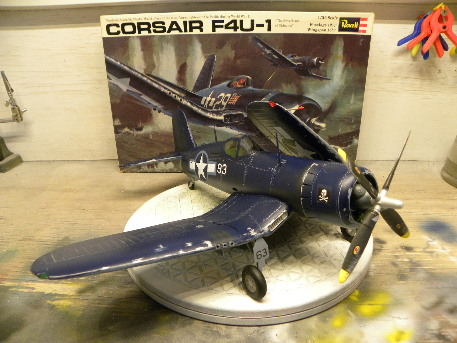 Vintage 1970 Revell Corsair F4U1 Model Aircraft Kit H278 1/32 Scale