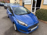 2013 Ford Fiesta 1.25 Style Blue 3 Door ONE OWNER 28,000 Miles Low Insurance