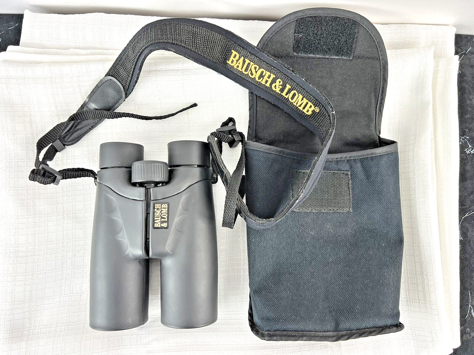 S 10 X 42 28-1042 Waterproof Fogproof W/ Travel Case