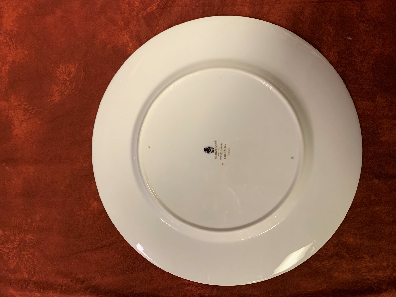 Wedgwood Columbia (W595) Dinner Plate 10 3/4