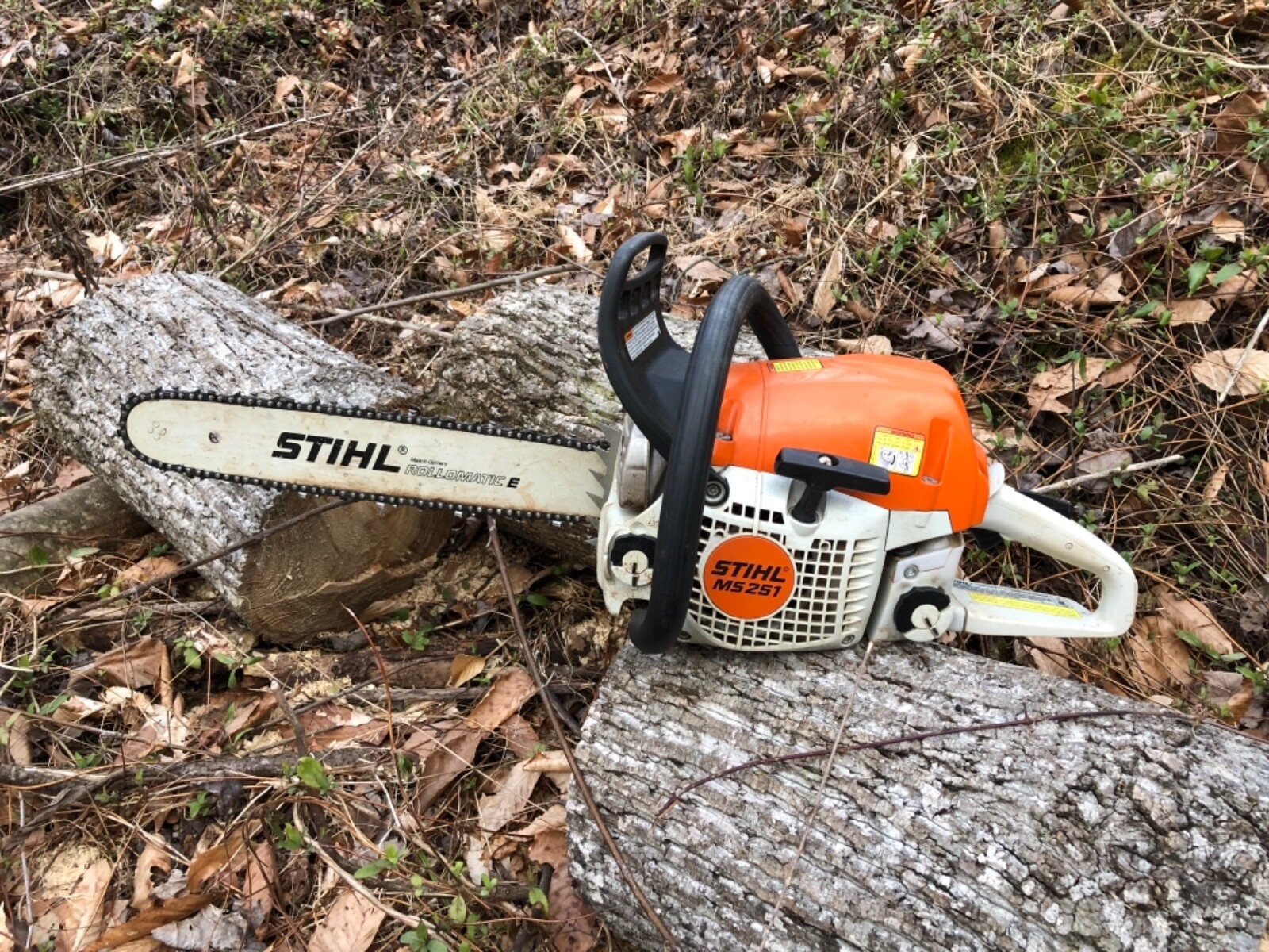 stihl ms251 chainsaw 18 in bar