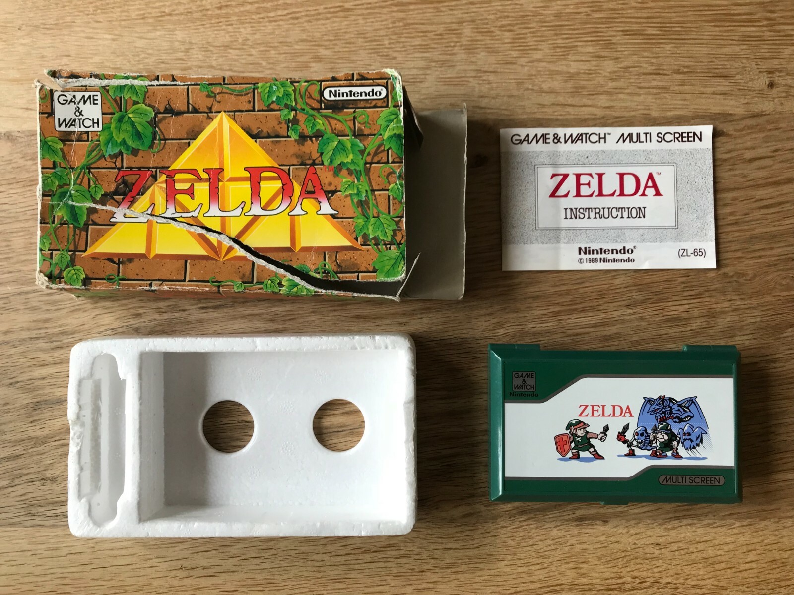 Nintendo Lcd Game & Watch Zelda Multi Screen Mint Instructions Boxed