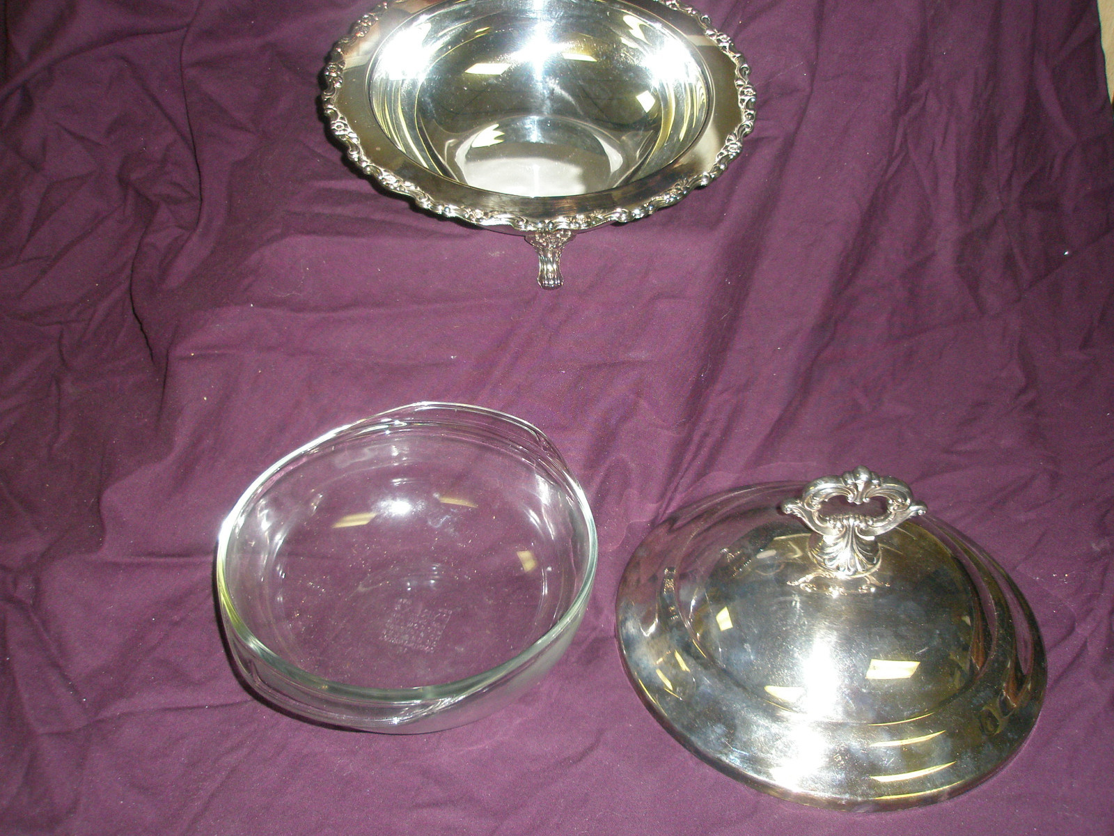 Oneida Silversmith silver plate Footed Casserole Serving Dish