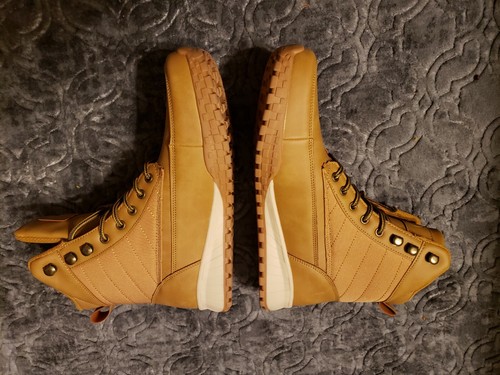 Mens Casual Boots - Reserved Footwear - Size 7.5  (New)