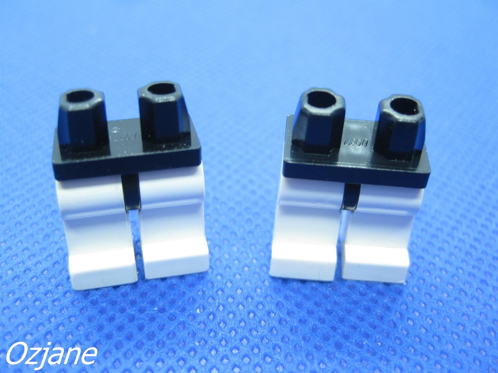 LEGO PART 970C00 MINIFIGURE HIPS AND LEGS BLACK