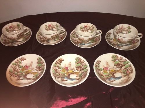 Nasco Holiday China Scene Japan,  Set 4 Tea Cups 4 Saucers, 3 Bowls Vintage