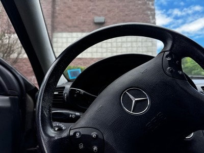 image 4 of interior