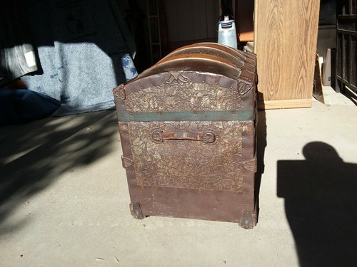 Antique 1800s Victorian Barrel-Top Domed Pressed-Tin Trunk Treasure Chest Decor