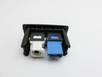VW Crafter 2E 35 11-16 USB AUX Buchse Anschluss VW Crafter 2E 35 11-16 07.10.2016 2E0937343G gebraucht Vorschau 2