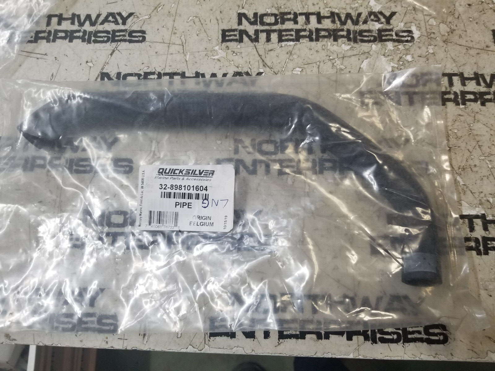 Mercury Mercruiser Quicksilver 32-898101604 Hose - Picture 1 of 2