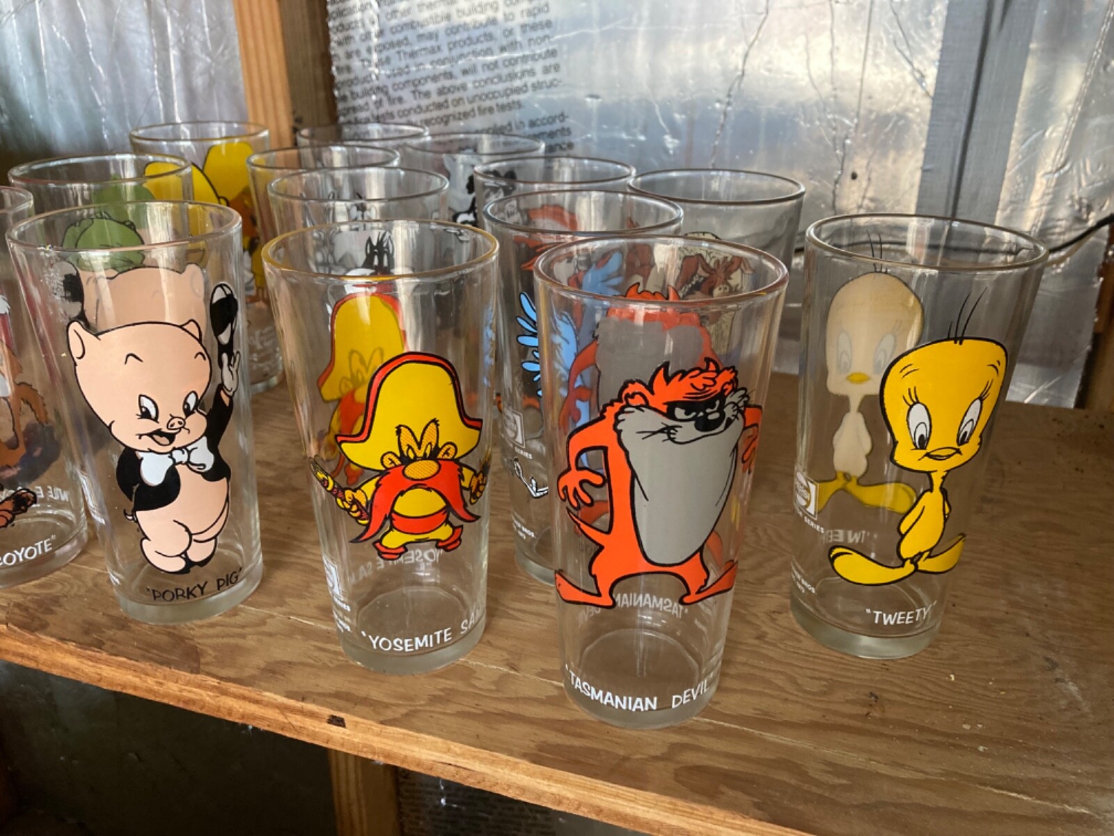 1976 pepsi looney tunes glasses set of 12 excellent