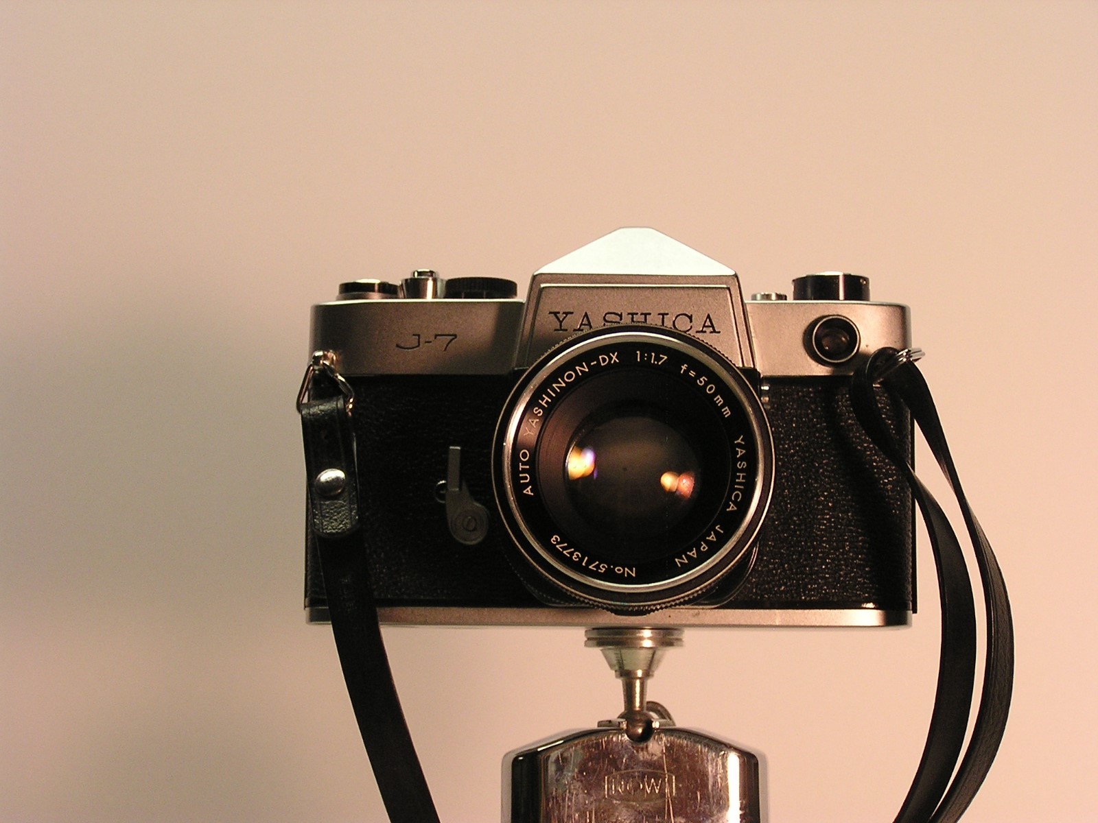 YASHICA J-7 SLR CAMERA W/AUTO YASHINON-DX 50mm f1.7 LENS + ROWI 4' TRIPOD + CASE