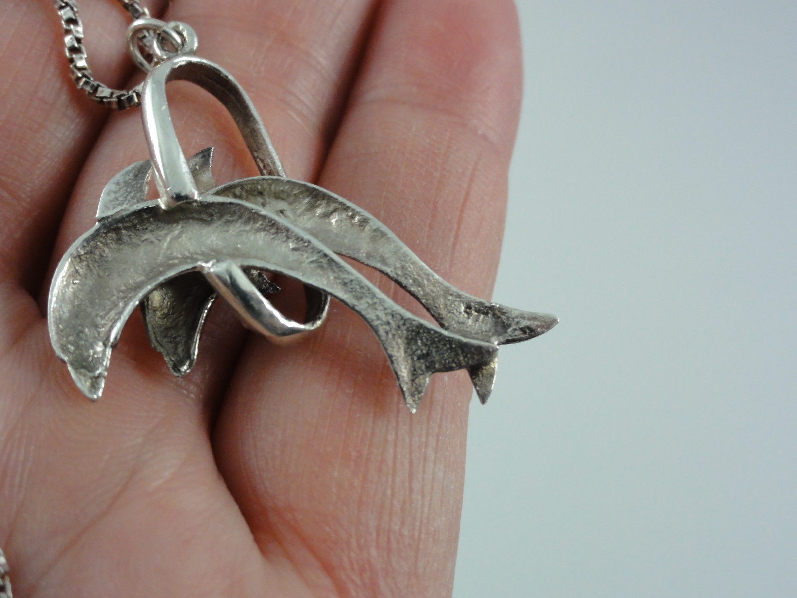 Estate Sterling Silver Dolphin Jumping Through Hoop Pendant Earring Set Necklace