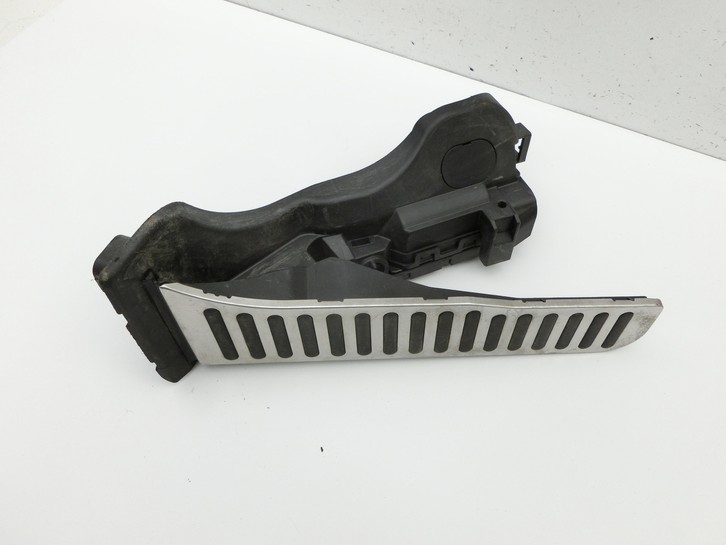 VW Scirocco III 13 08-14 TSI 2,0 147KW Gaspedal Pedal Gaswertgeber  - Bild 2