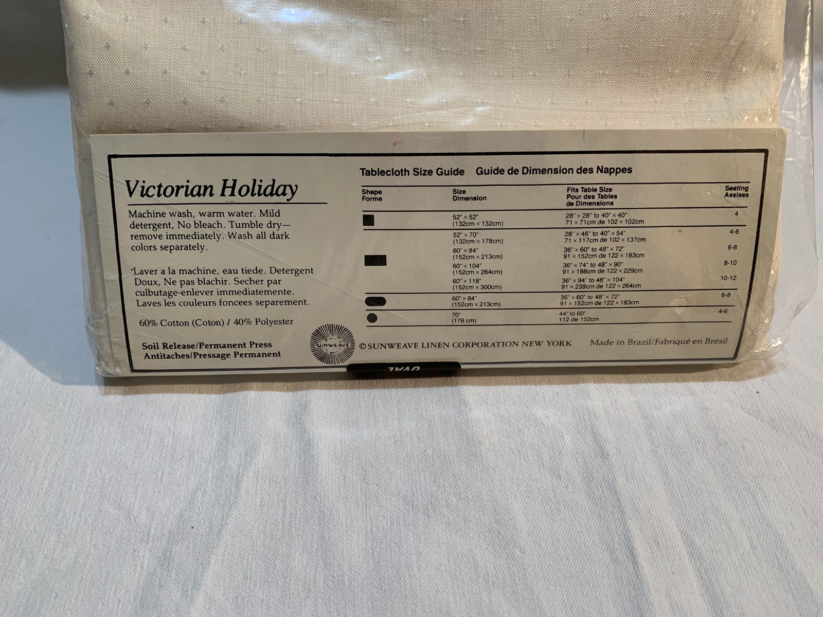 Victorian Holiday Tablecloth Oval 60x84 SUNWEAVE LINEN Perm Press Scotchgard NEW