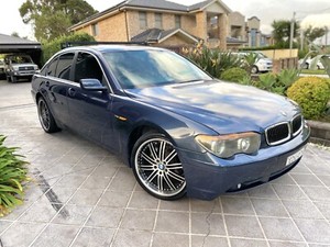 Бмв 735i 2002