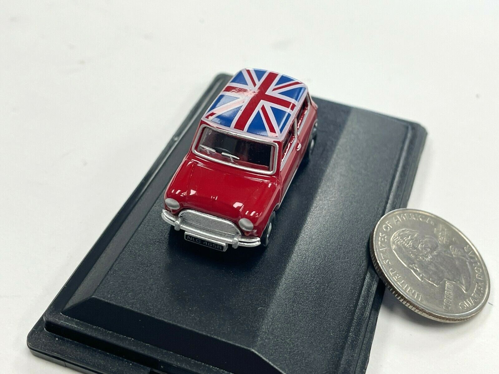 Austin Mini Cooper Red with Union Jack Roof Diecast car 1:76