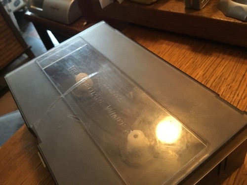 REALISTIC VINTAGE VHS TAPE REWINDER WORKS BATTERIES INCLUDED GENTLY USED