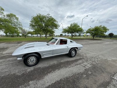 Owner 1963 Chevrolet Corvette Coupe Grey RWD Manual