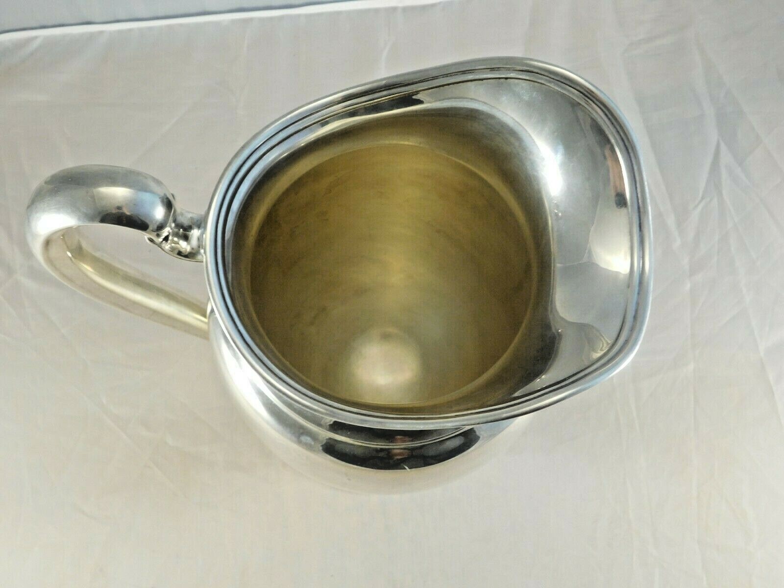 INTERNATIONAL STERLING SILVER 4 1/2 PINT WATER PITCHER E97