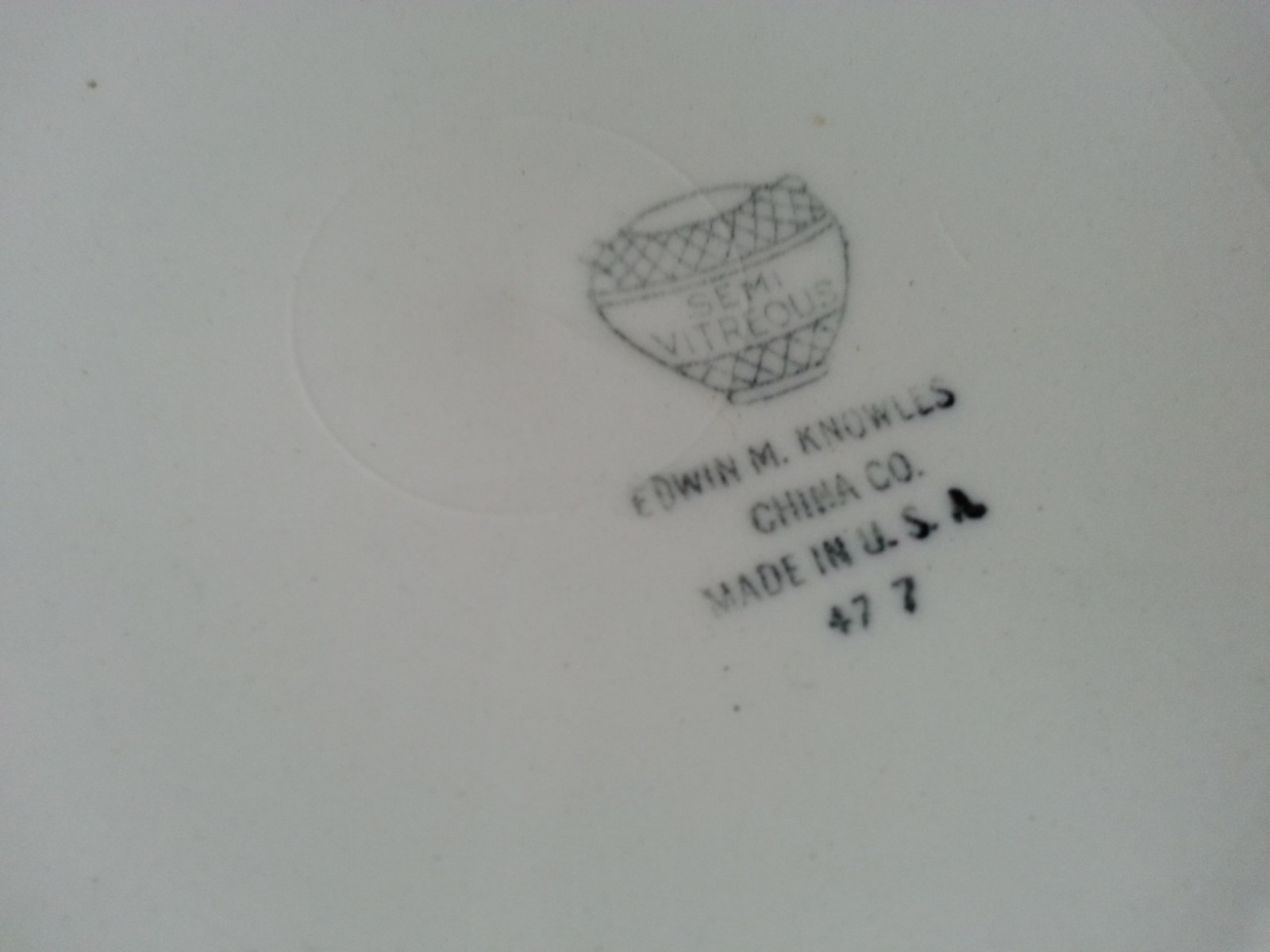 Vintage Edwin Knowles China Dinner Plates Pink Floral  Semi Vitreous, collectib
