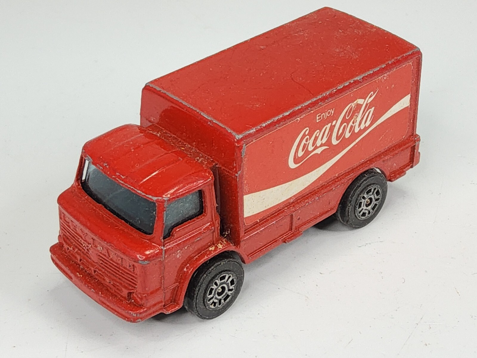 限定1,000台コカコーラ フォード トレーラー ラジコン 1:32 2006年 限定1,000台コカコーラ フォード トレーラー ラジコン 1:32 2006