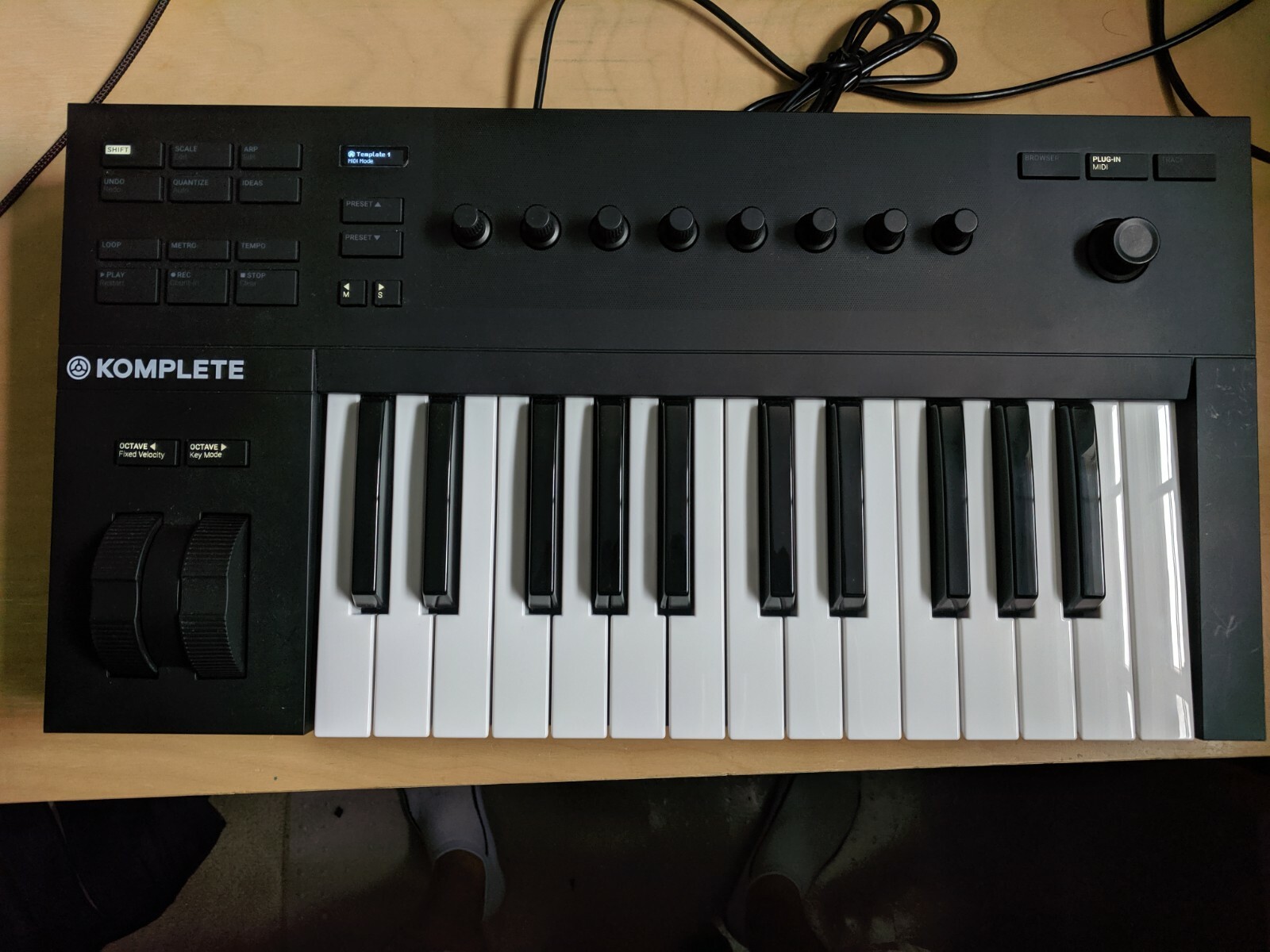 $_32.JPG?set_id=880000500F