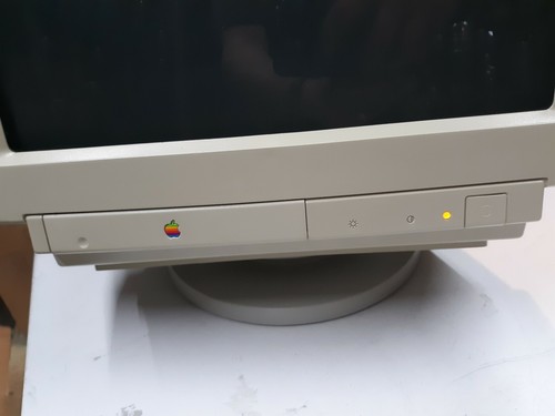 Vintage Apple Multiple Scan 15