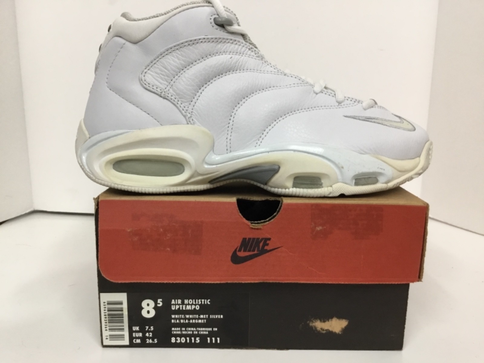 Nike Air Holistic Uptempo #830115 111 Men sneaker Sz 8.5 wh Nike Air Holistic Uptempo #830115 111 Men sneaker Sz 8.5 wh