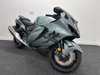 SUZUKI GSX1300 R HAYABUSA ** LONG MOT - LOW MILES - STANDARD EXAMPLE **