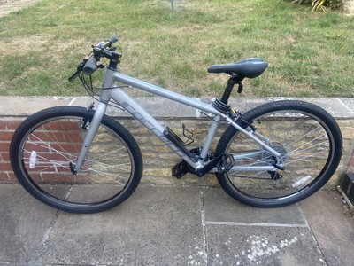 Carrera Parva Womens Hybrid Bike 16” Small Frame