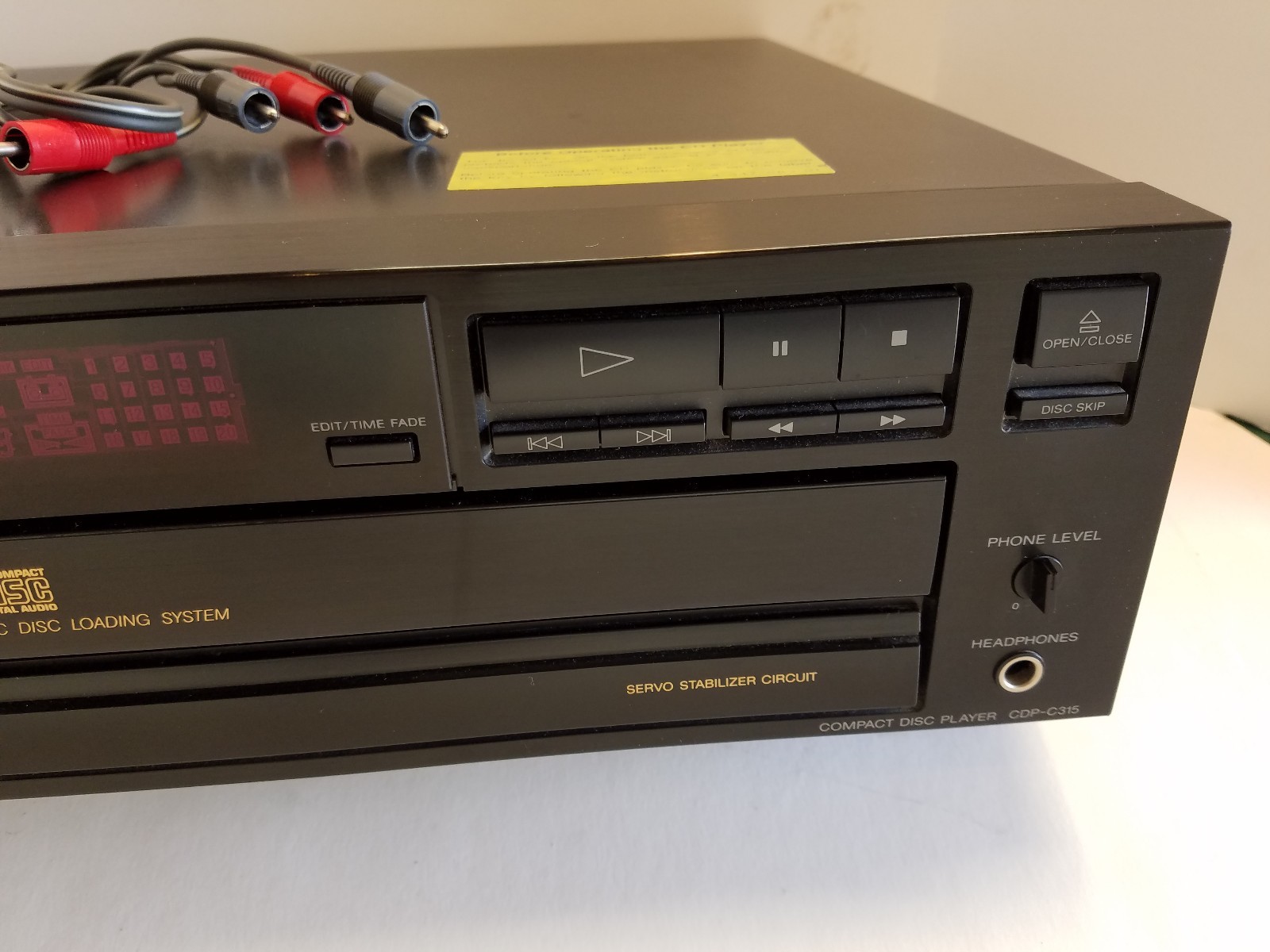 Sony CDP C315 PULSE D/A High Density Linear Digital Sync 5 CD Changer