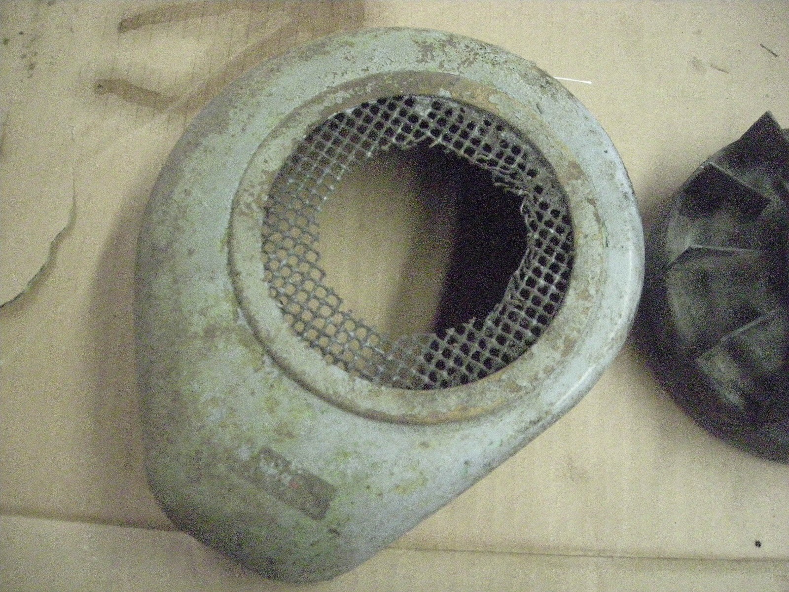 Original Rope Start Reo Cast Iron Horizontal Shaft Engine Fan Cover- Magneto.