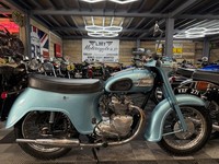 1951 Triumph t21 350 bath tub, presented in lovely condition, px 