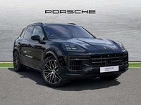 2025 Porsche Cayenne Black Edition Estate Petrol Automatic
