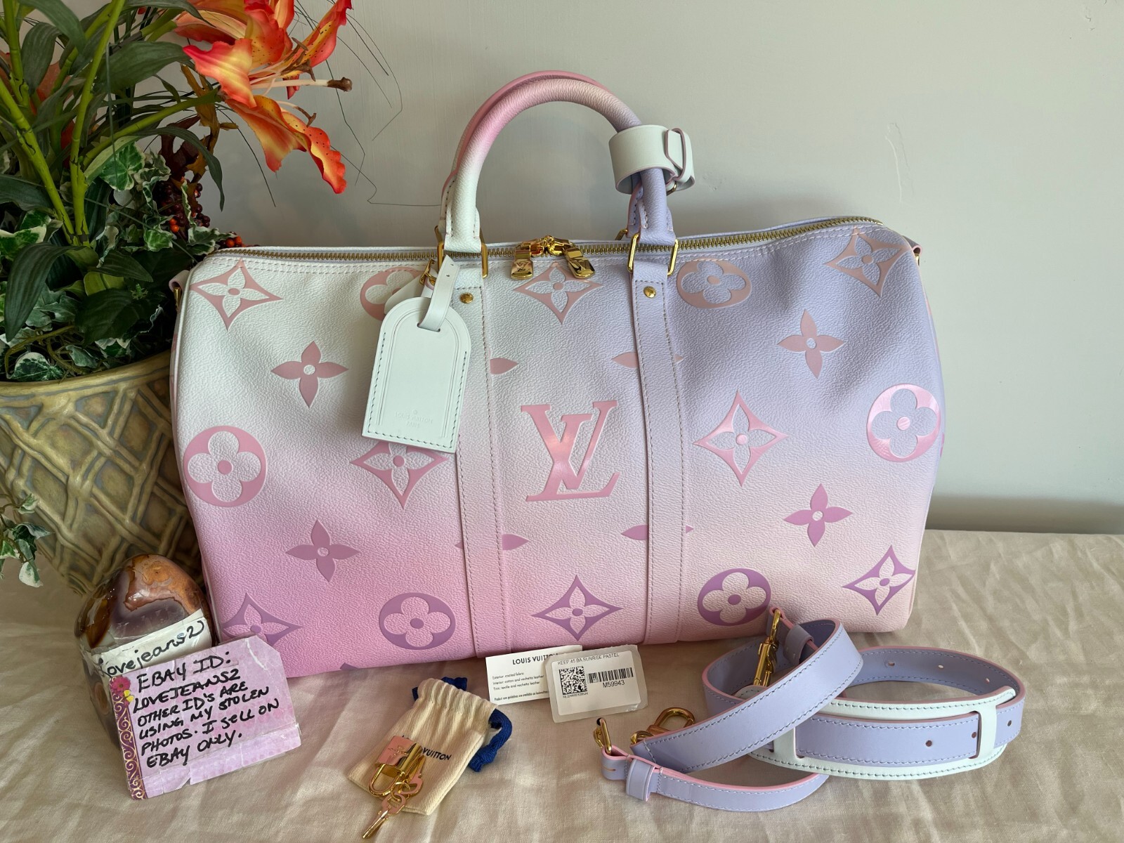 louis vuitton duffle bag pink