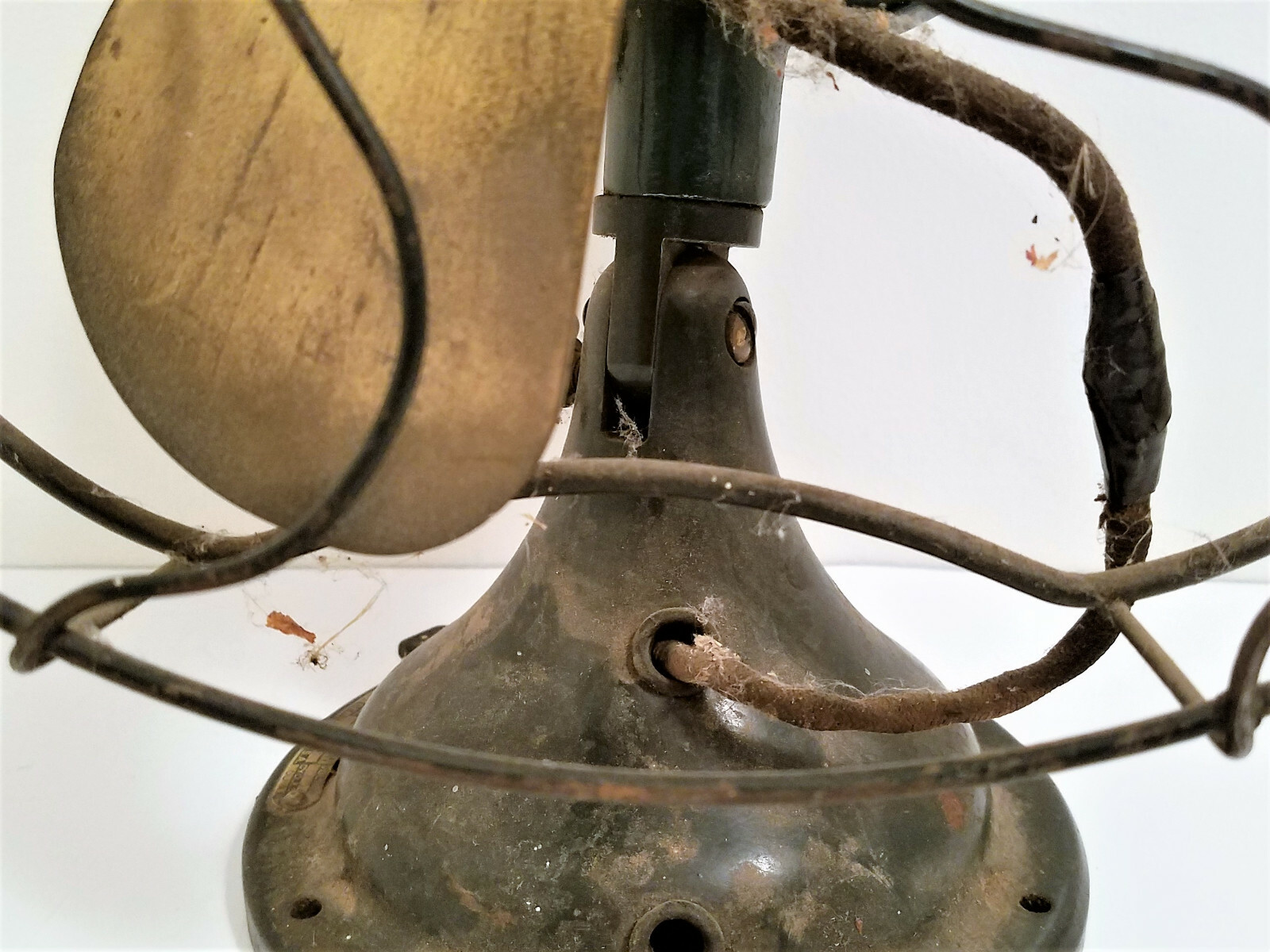 Antique General Electric Fan Brass Blades Cage 12