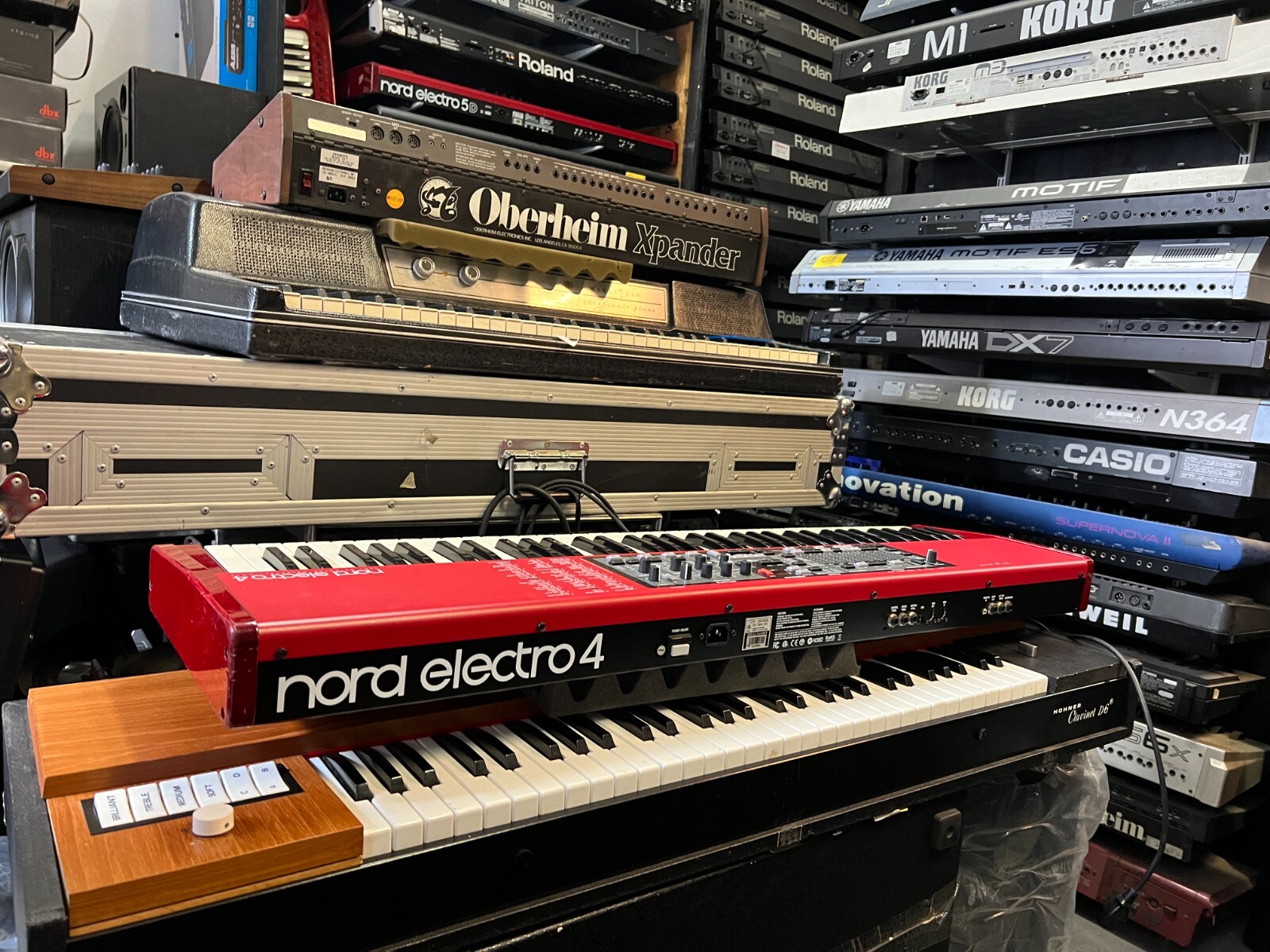 Organ , El4  Clean Semi Waighted  Armens