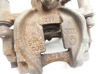 VW Touran II 5T 15-22 2,0 110KW Bremssattel Bremszange Hinten Links VW Touran II 5T 15-22 11.03.2016 8V0615423D... Vorschau 2