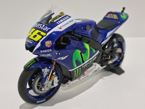 ミニチャンプス1/12 rossi YZR−M1 Test Sepang2020 Minichamps 1:12 Valentino Rossi Modellino Diecast Moto